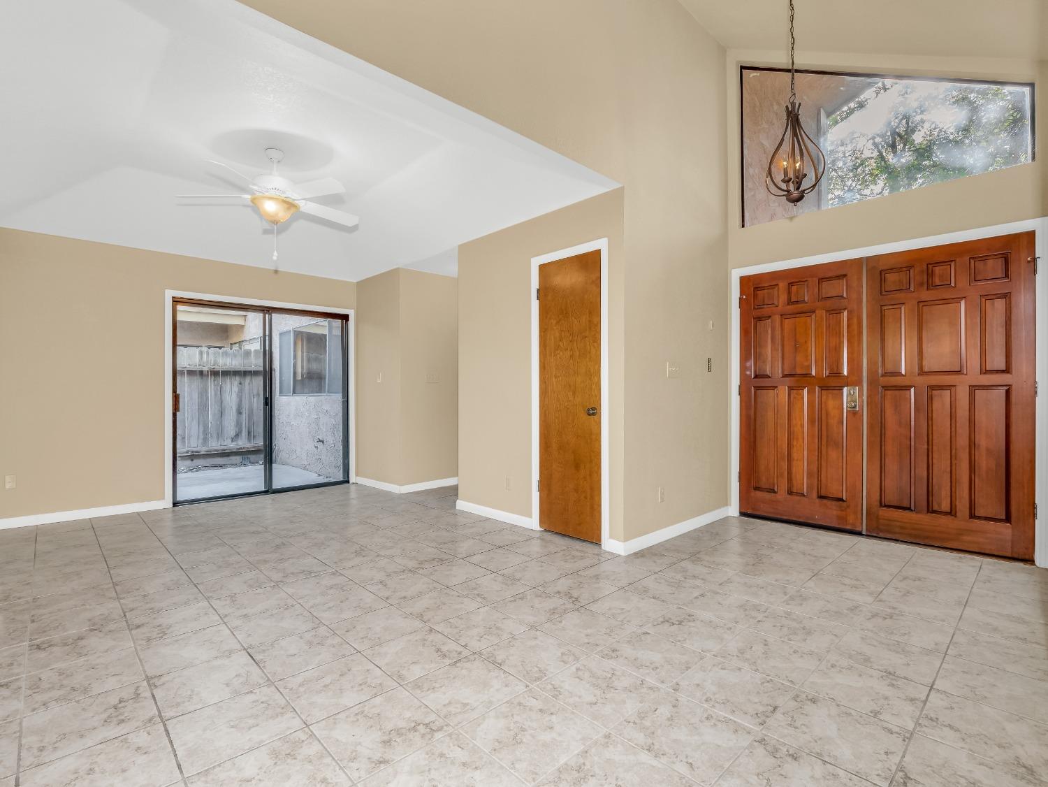 6141 N West Avenue # 126