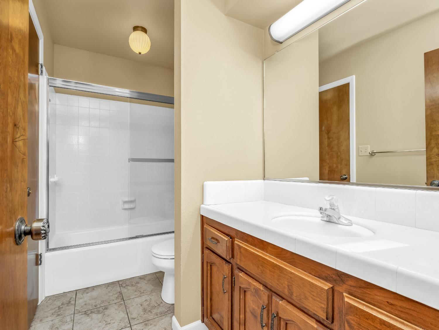6141 N West Avenue # 126