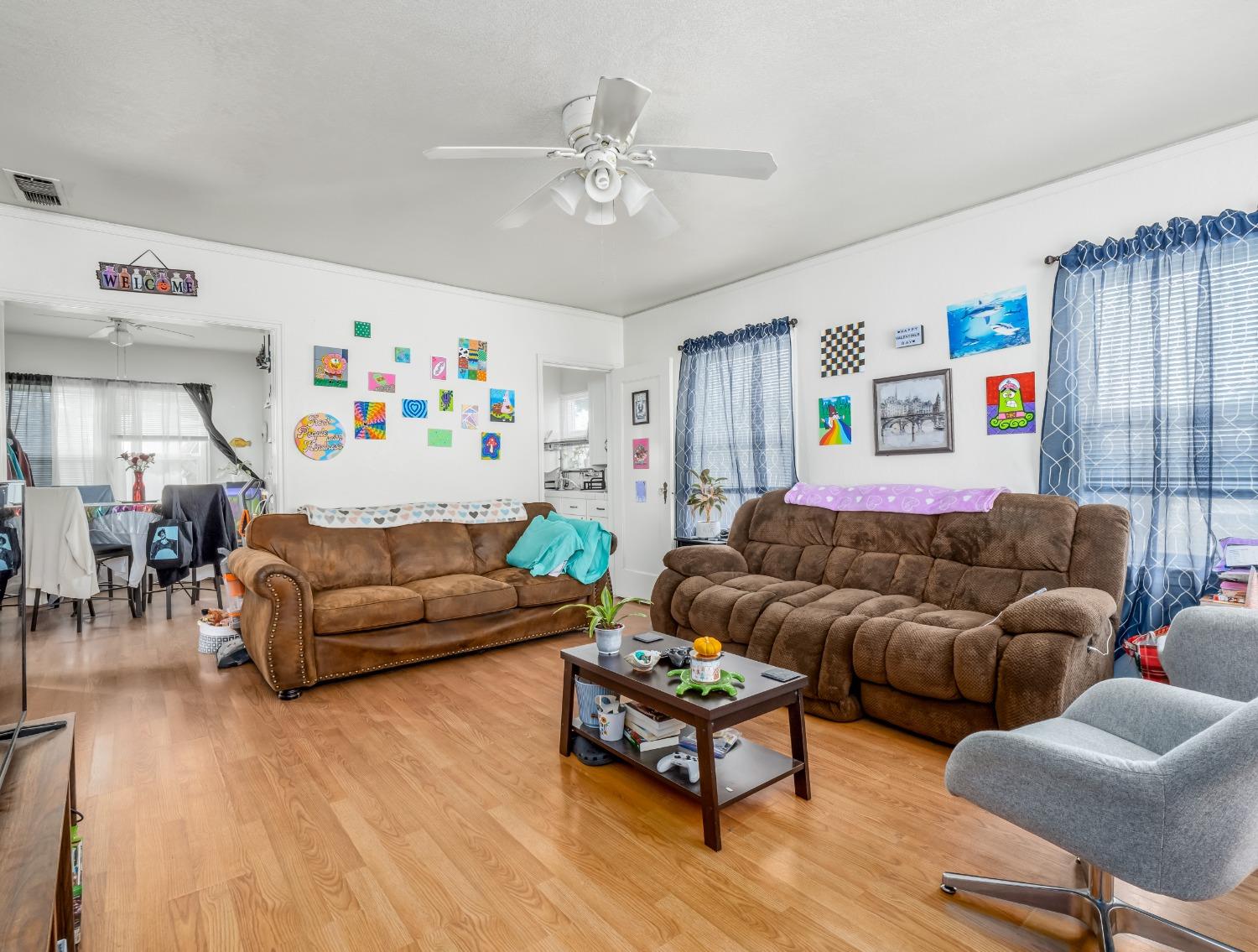 1597 N Glenn