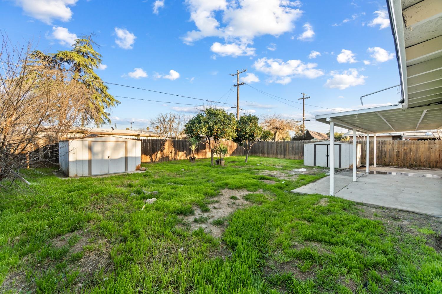 3224 N Lorna Avenue