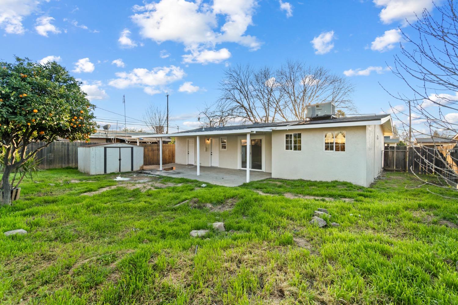 3224 N Lorna Avenue