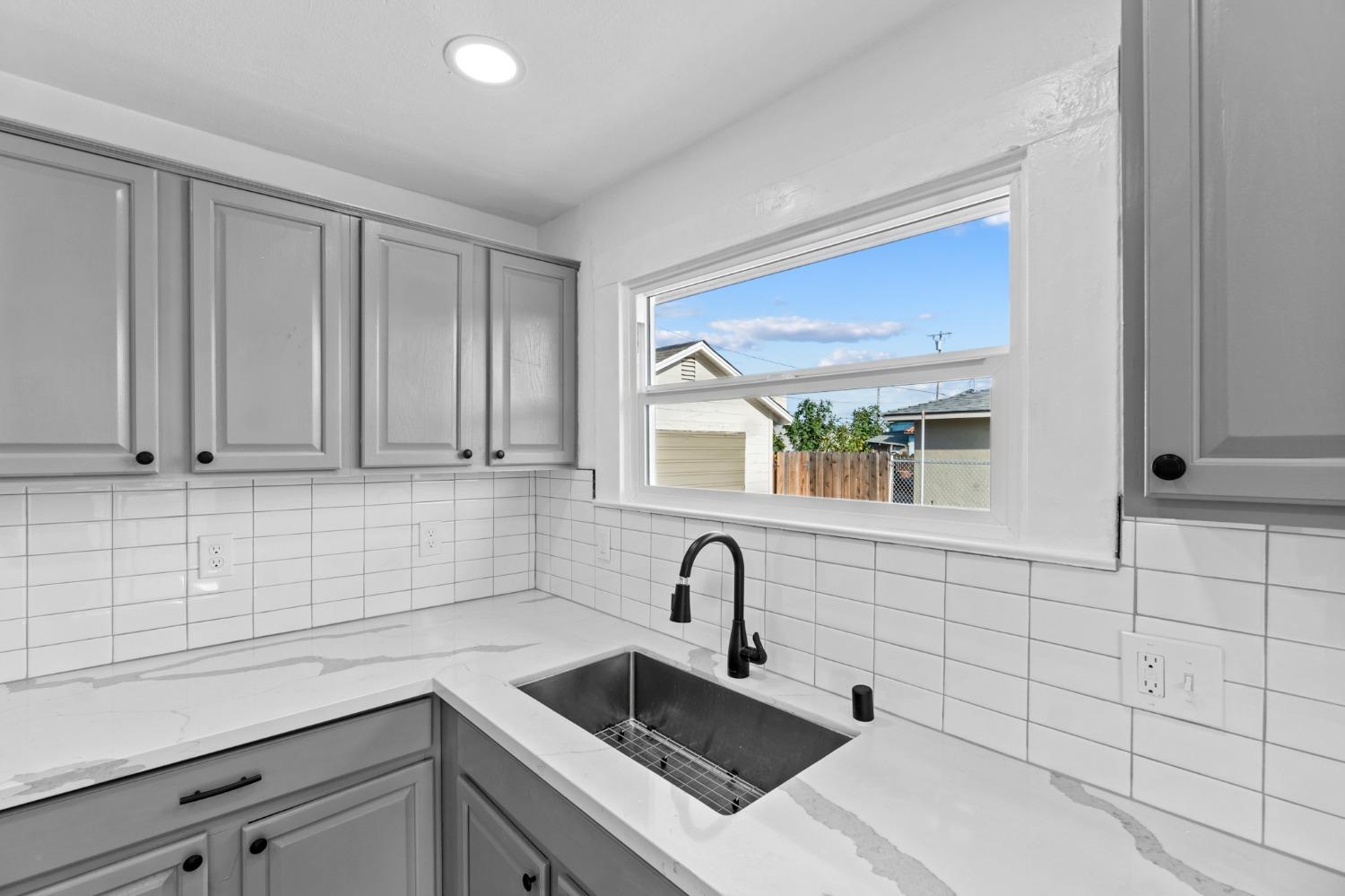 1728 Sylvia Street