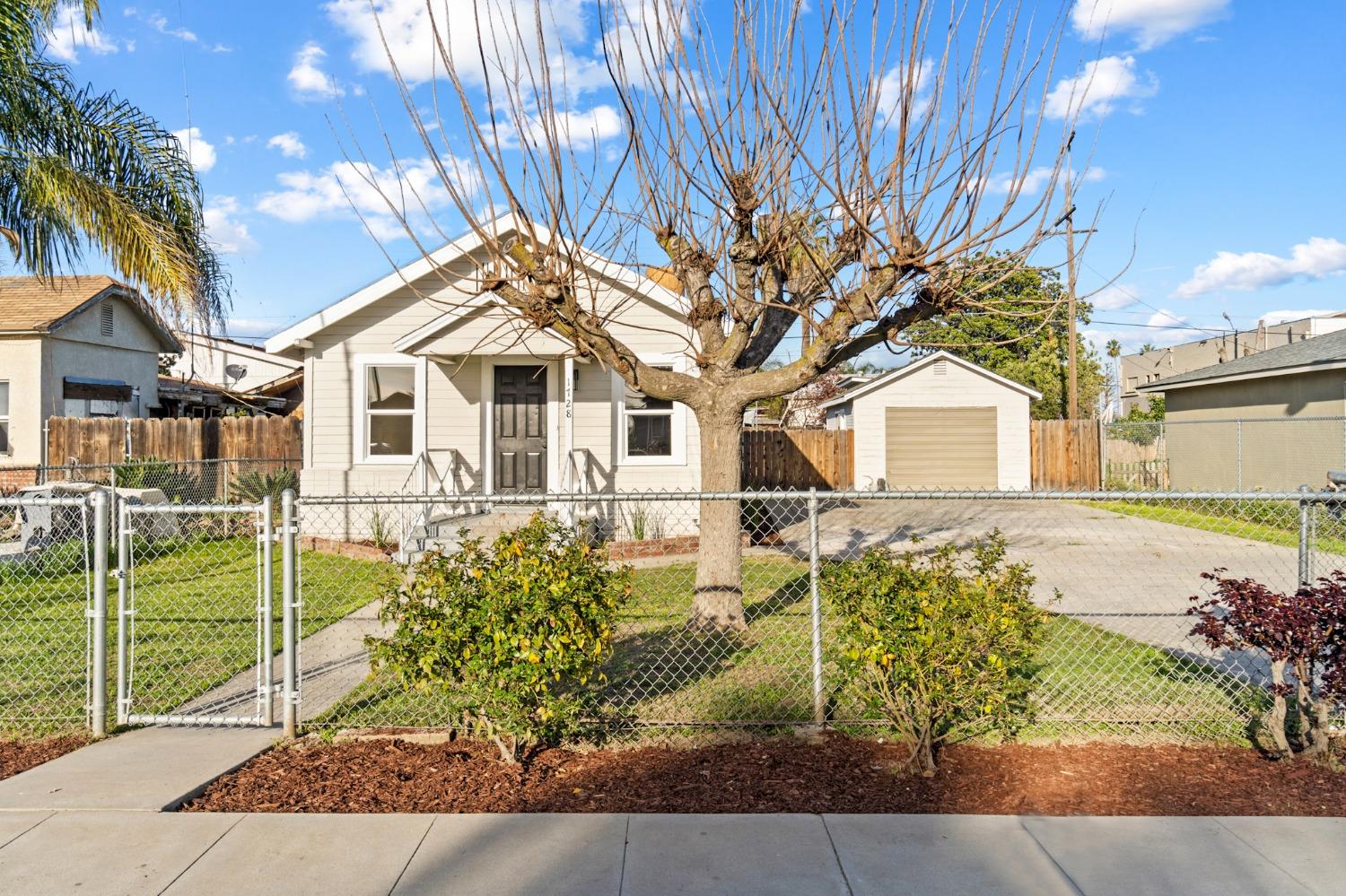 1728 Sylvia Street