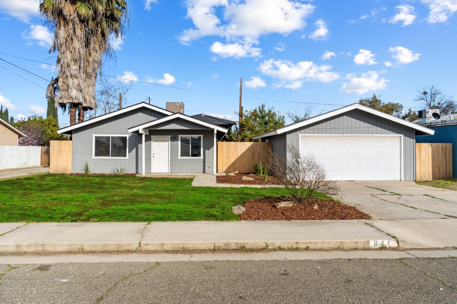 641 Estes Avenue