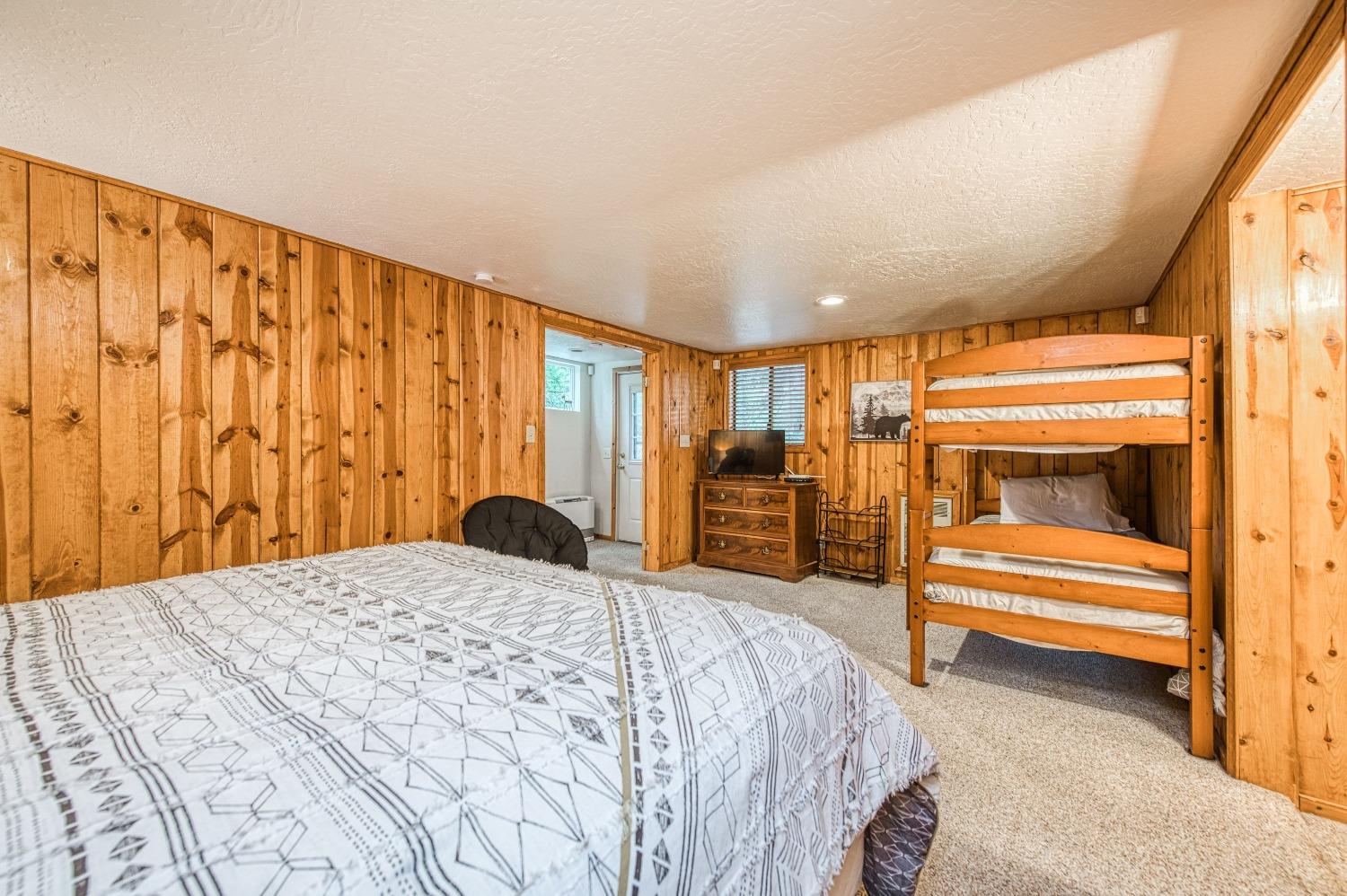41965 Nuthatch Lane