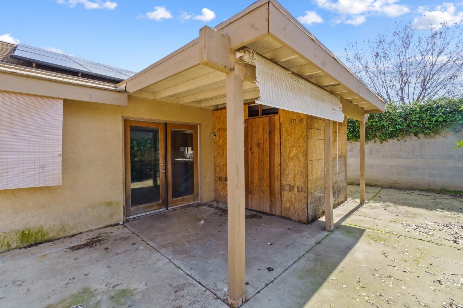 1411 N Maple Street