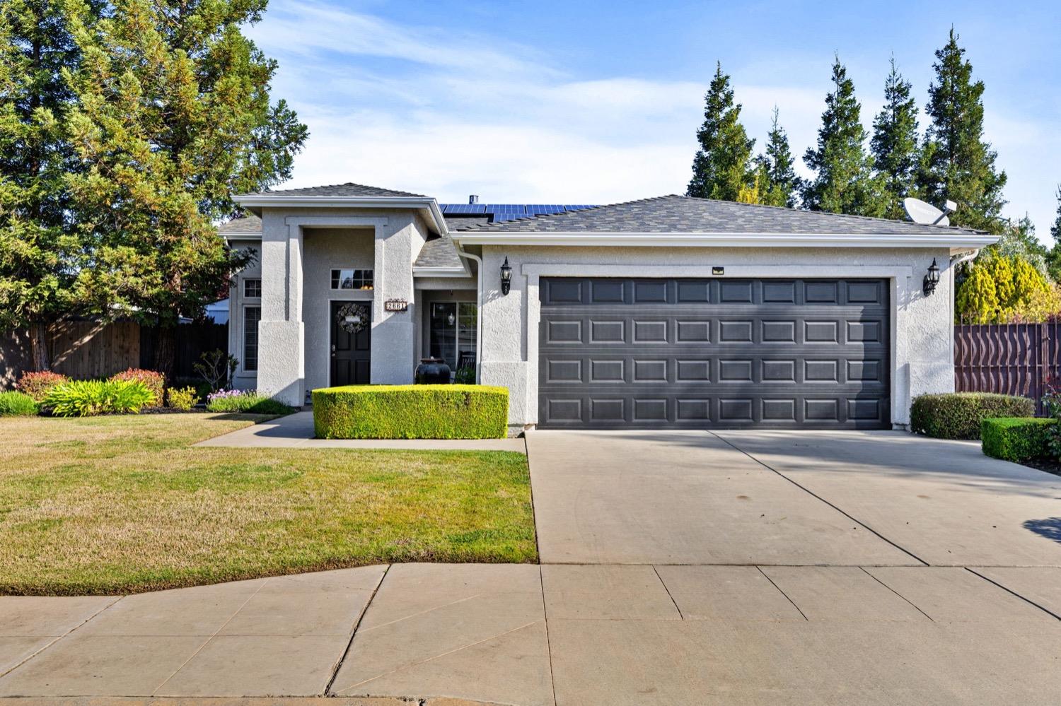 2661 Sierra Madre Avenue