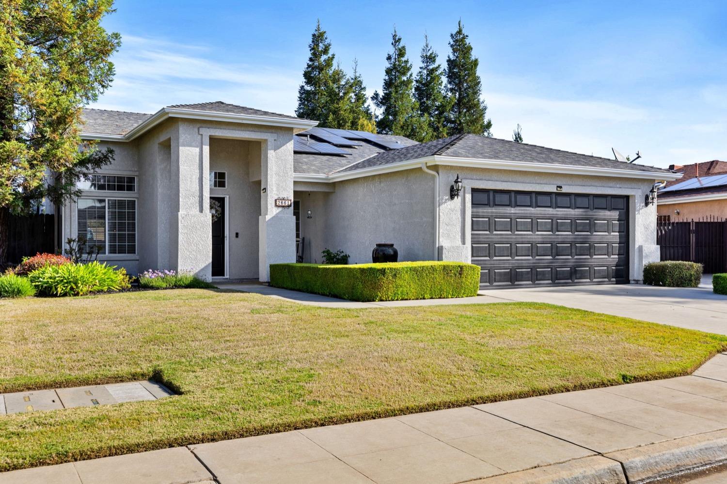 2661 Sierra Madre Avenue