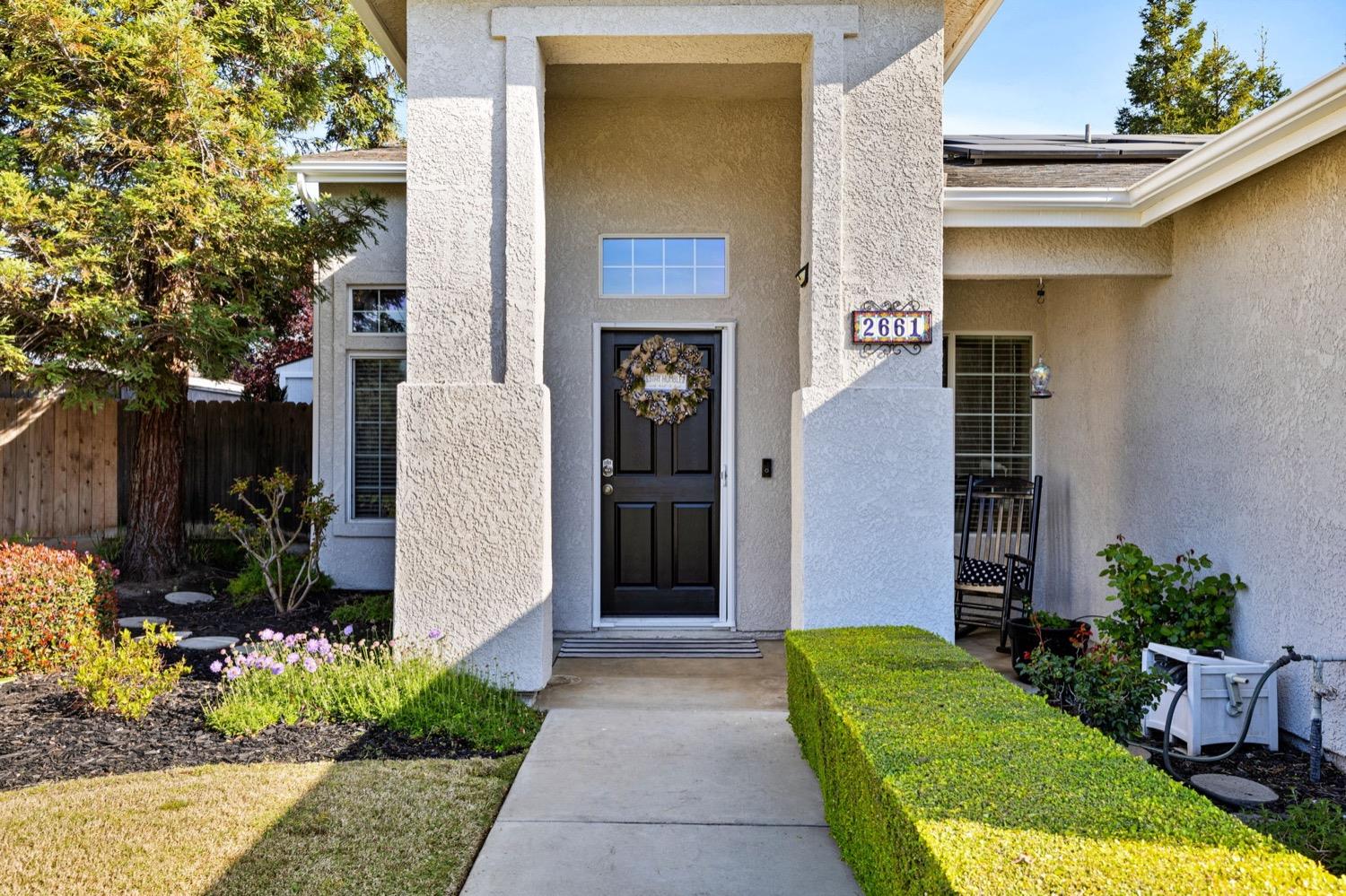 2661 Sierra Madre Avenue
