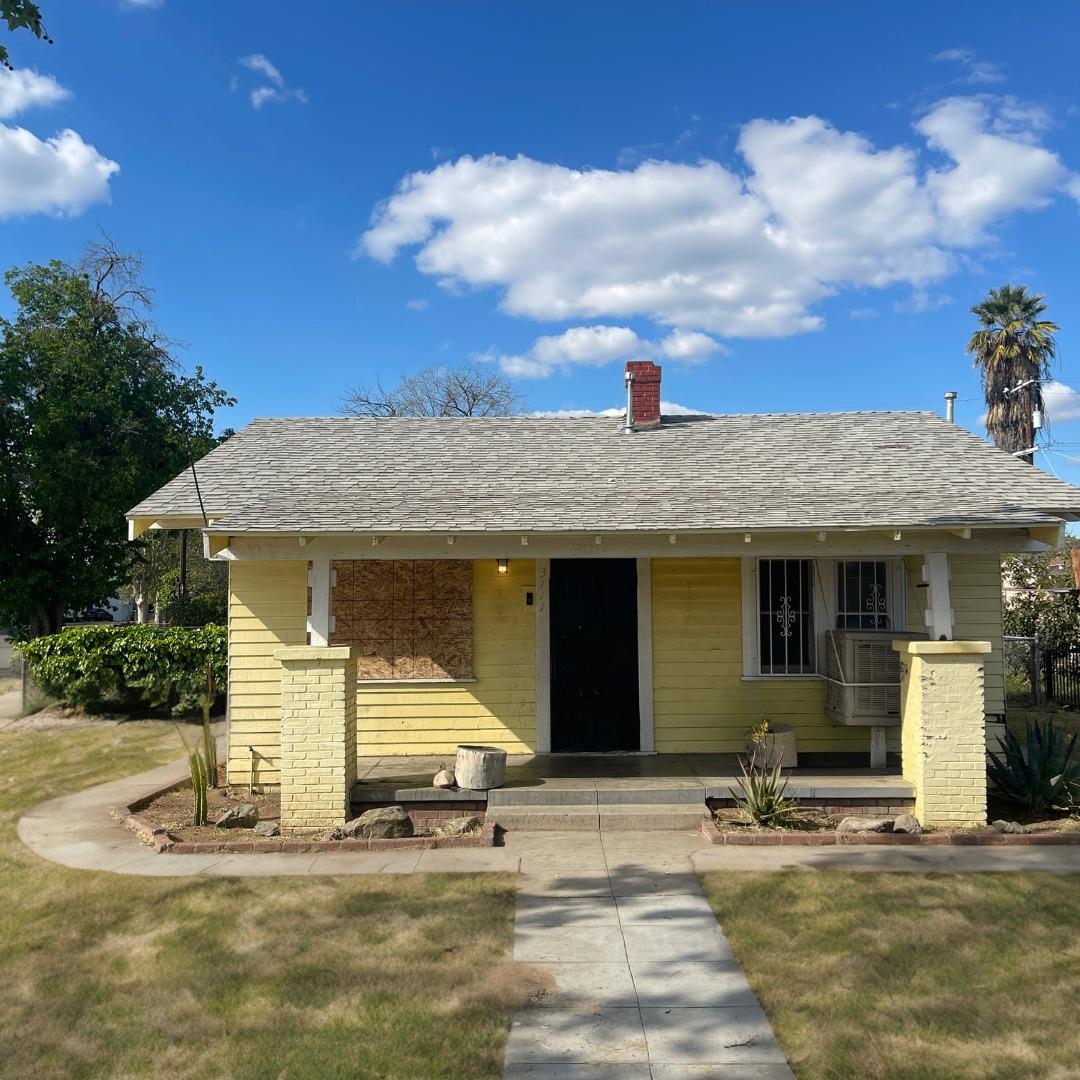 3111 E Butler Avenue