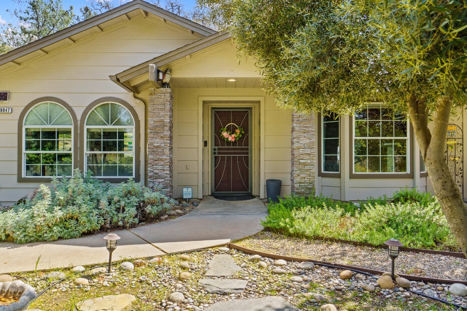 29847 Deer Trail Lane