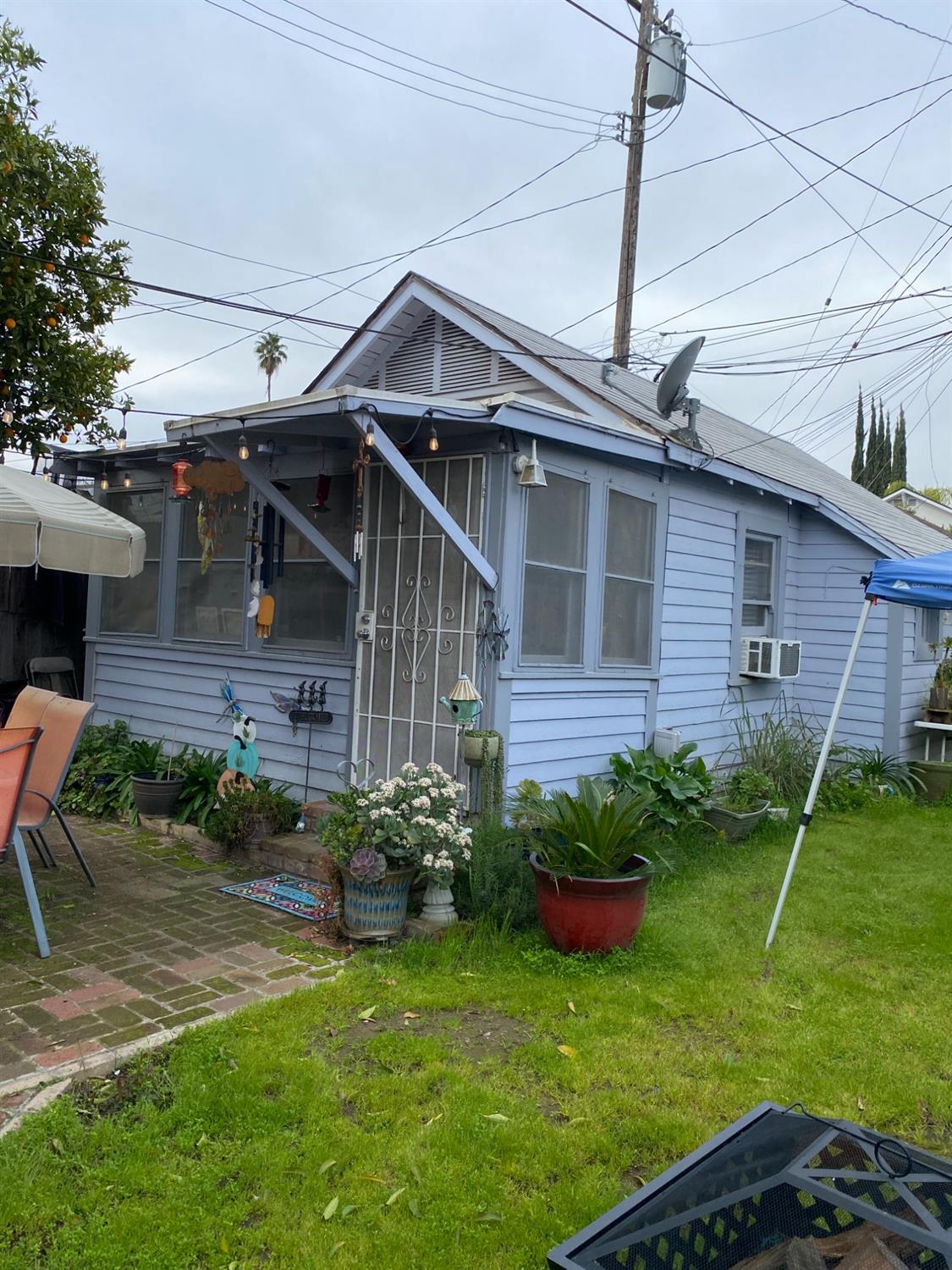1223 N Harrison Avenue