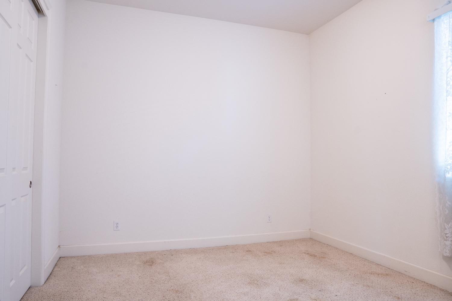 159 W Decatur Avenue