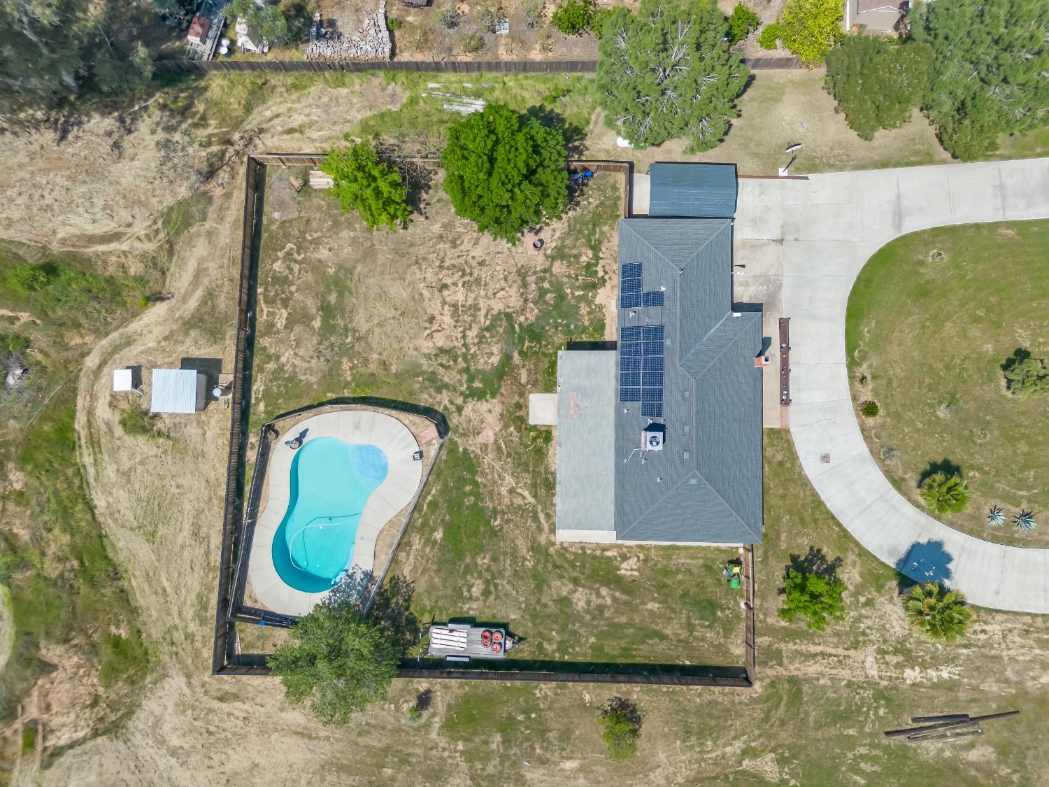 21784 Elmwood Road