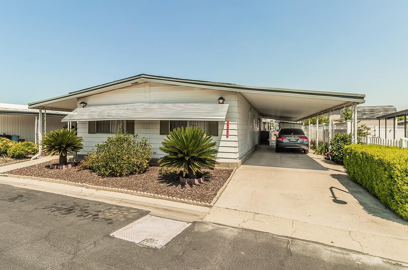 1701 Dinuba Avenue # 107