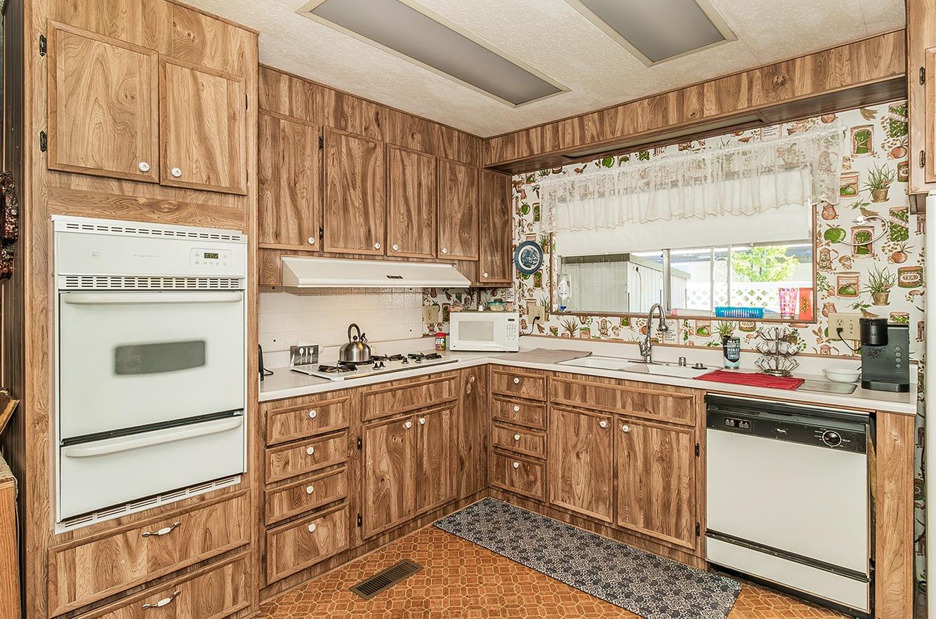 1701 Dinuba Avenue # 107