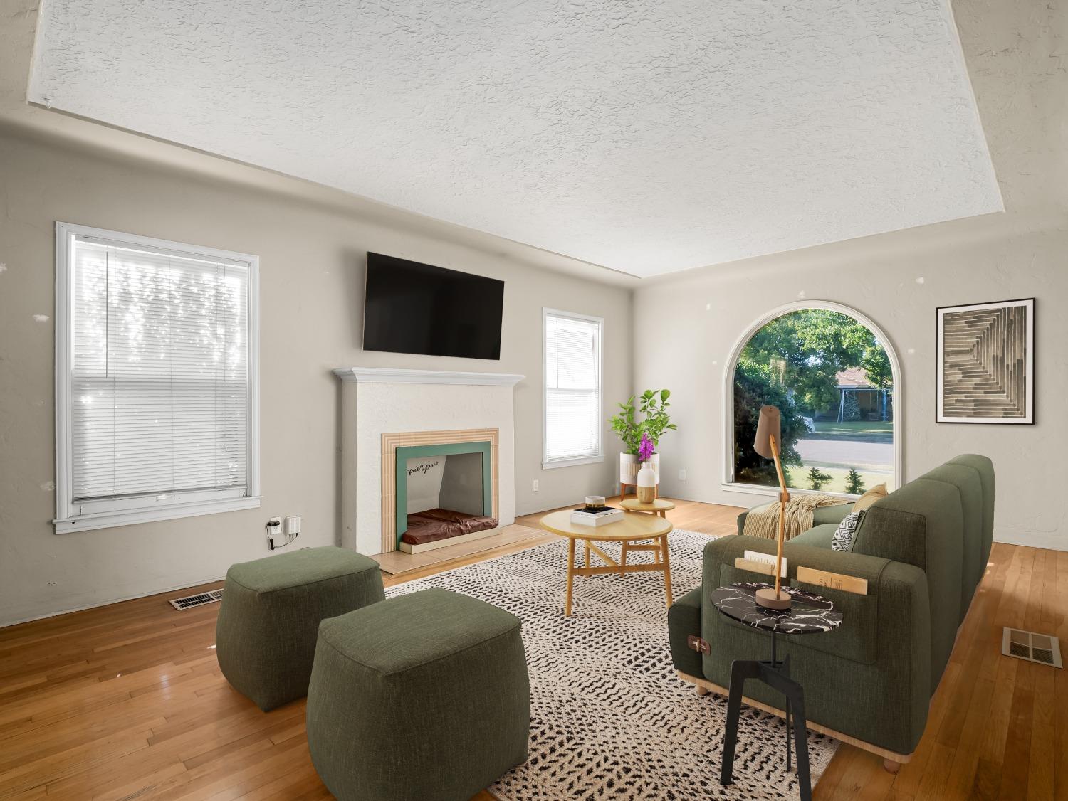 116 E Andrews Avenue