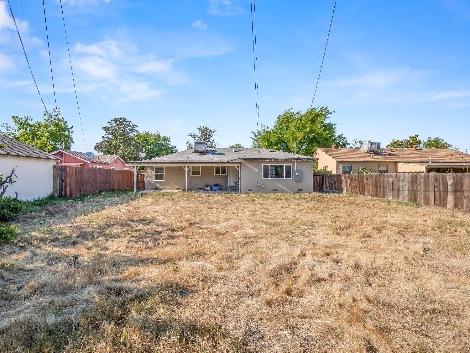 2328 E Brown Avenue