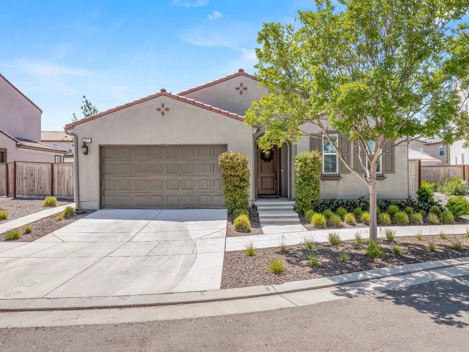 710 Arrowhead Drive