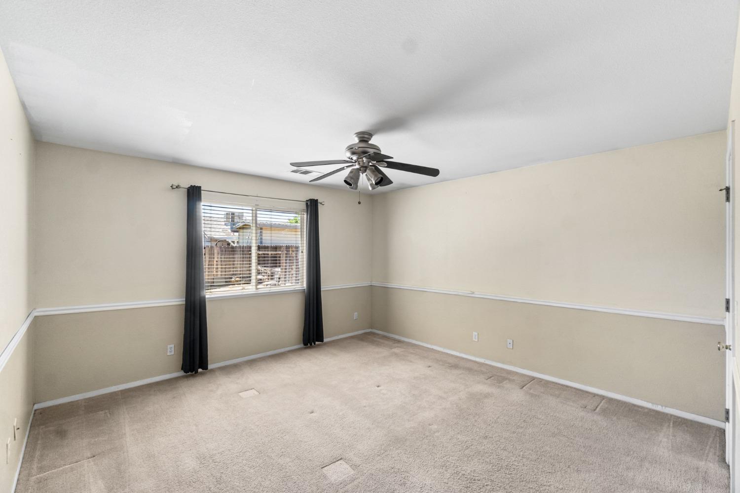 1095 Yellowstone Drive