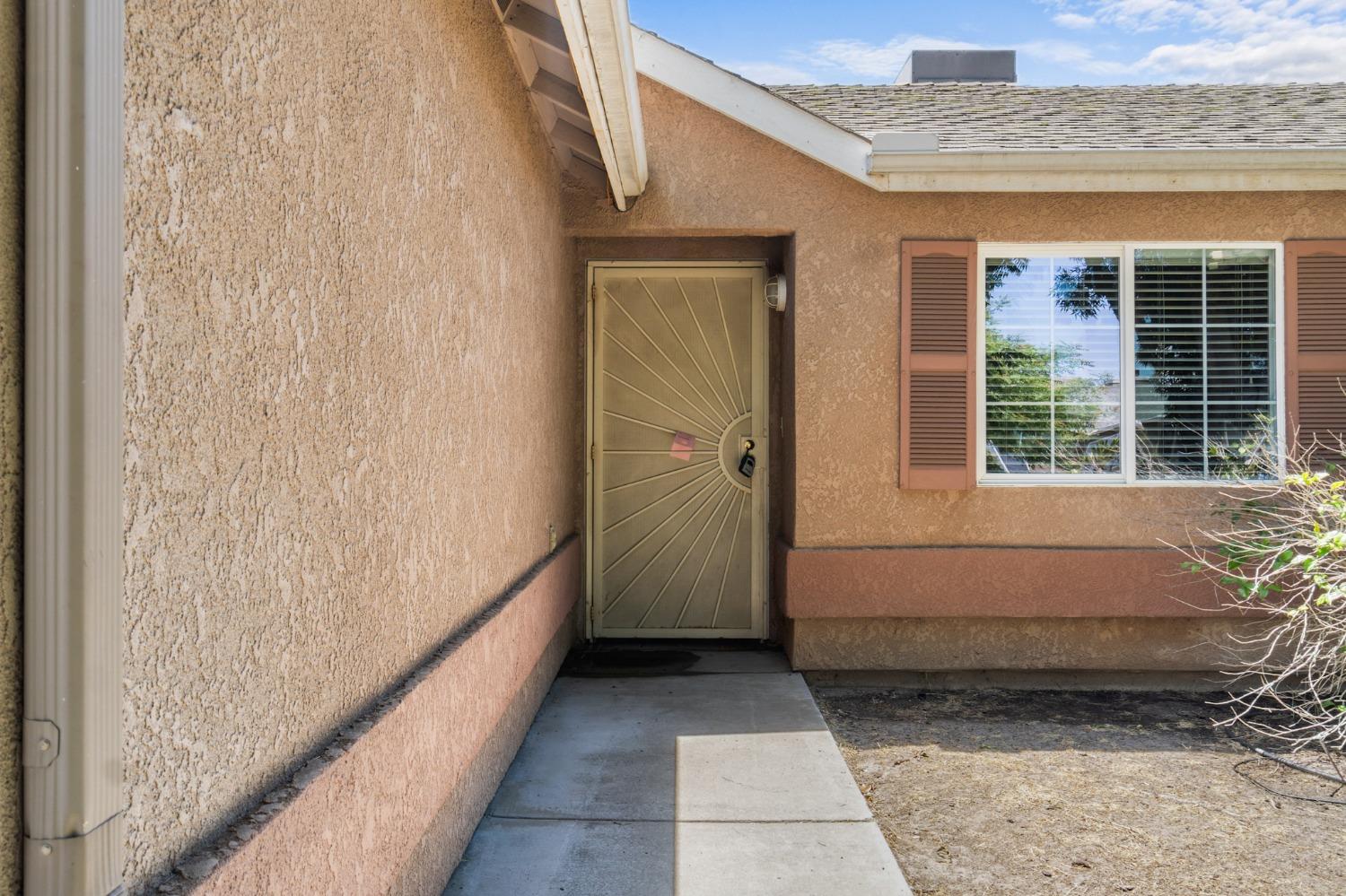 1095 Yellowstone Drive