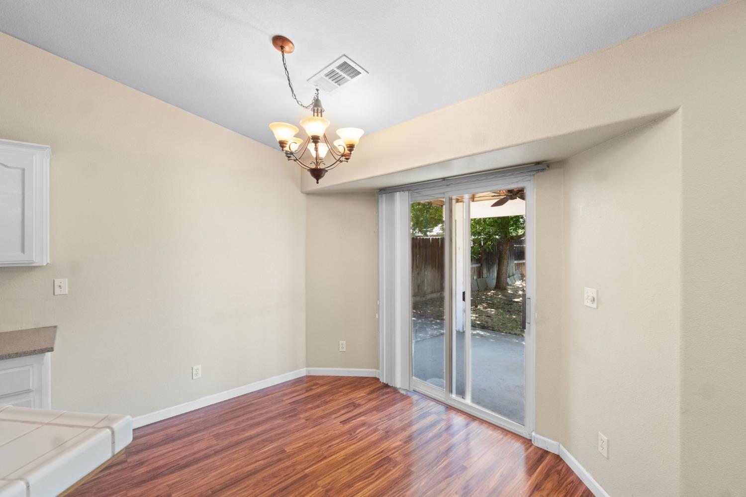 1095 Yellowstone Drive
