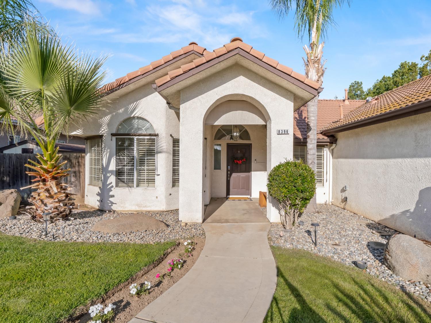 8396 N Dearing Avenue