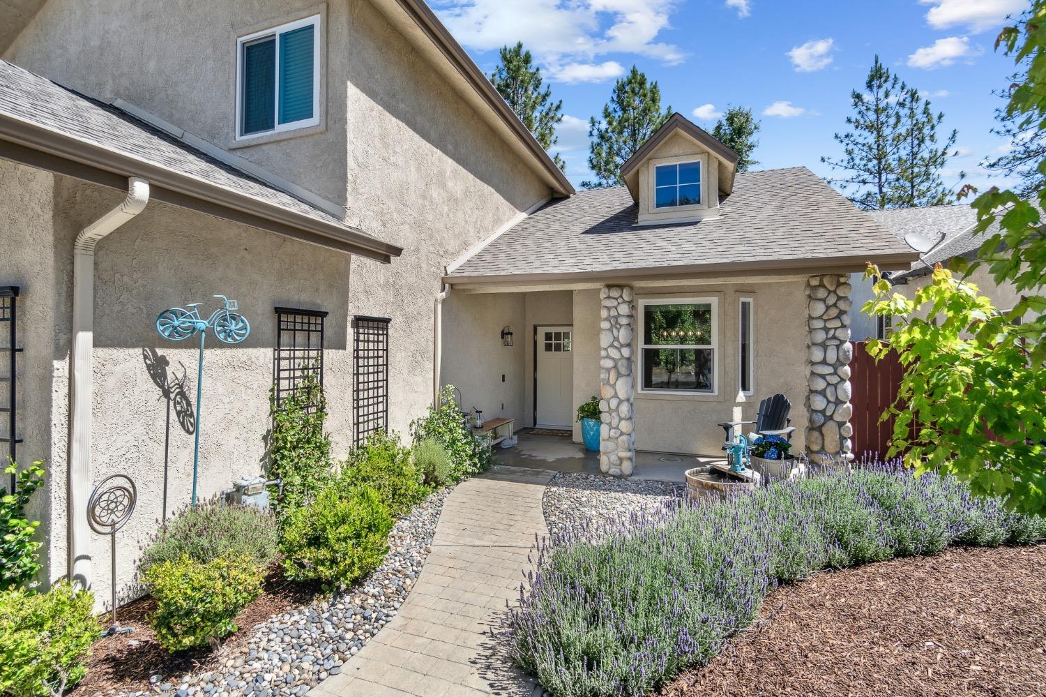 48395 Victoria Court