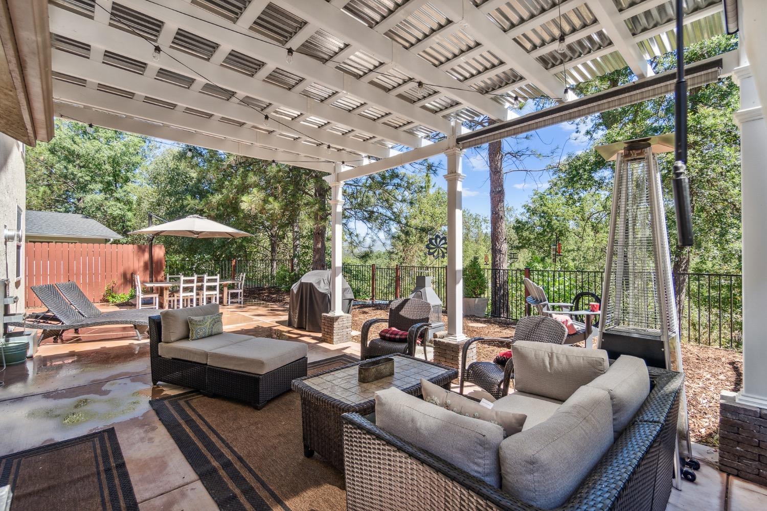 48395 Victoria Court