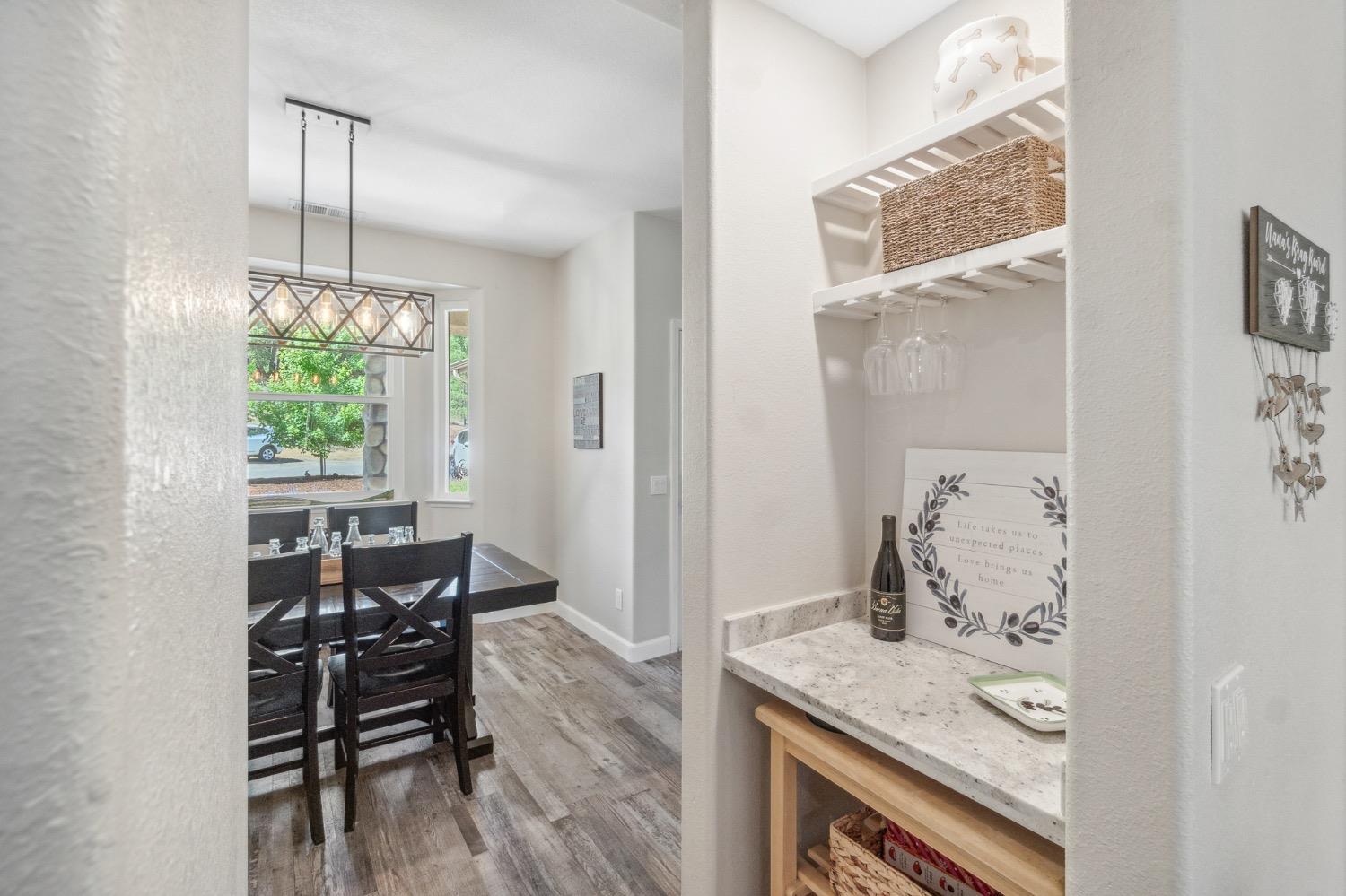 48395 Victoria Court