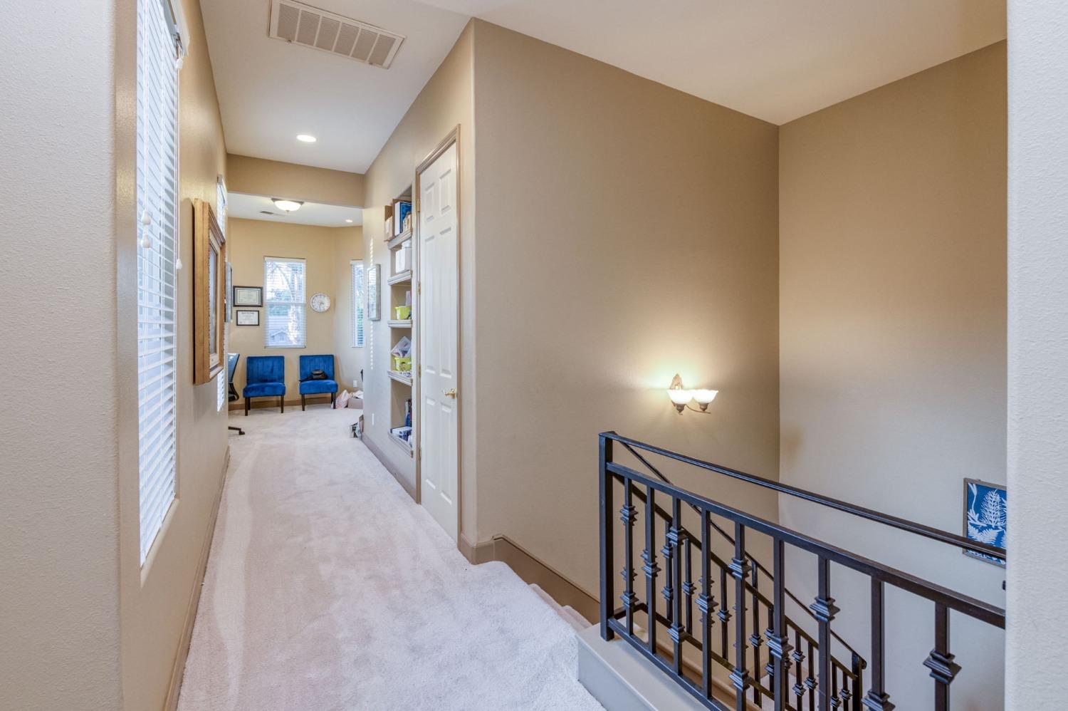36 W Jordan Avenue