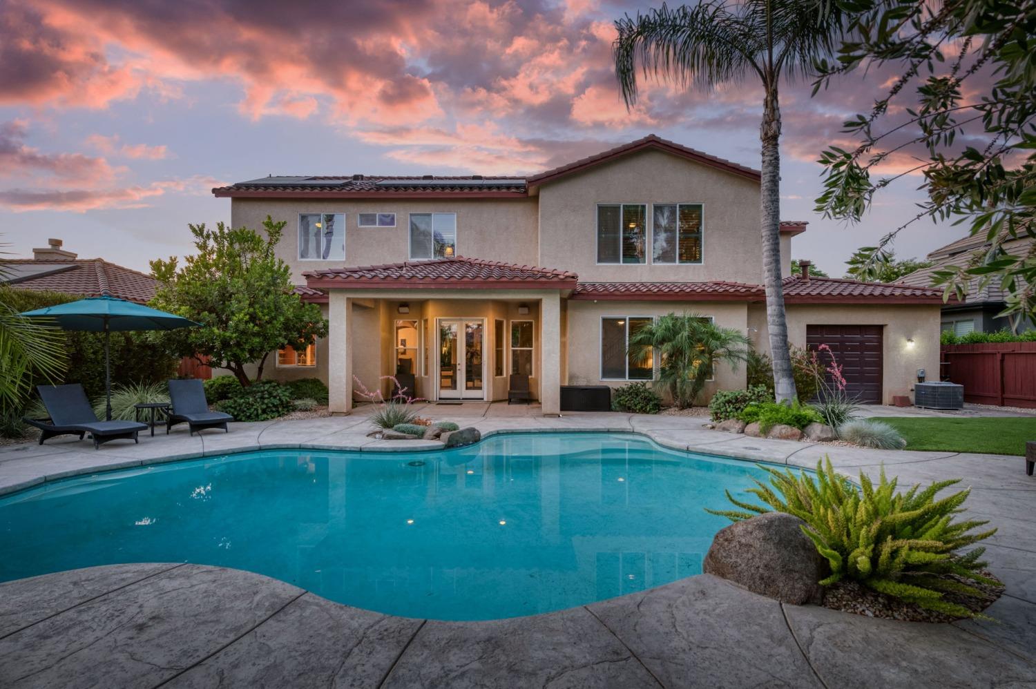 36 W Jordan Avenue