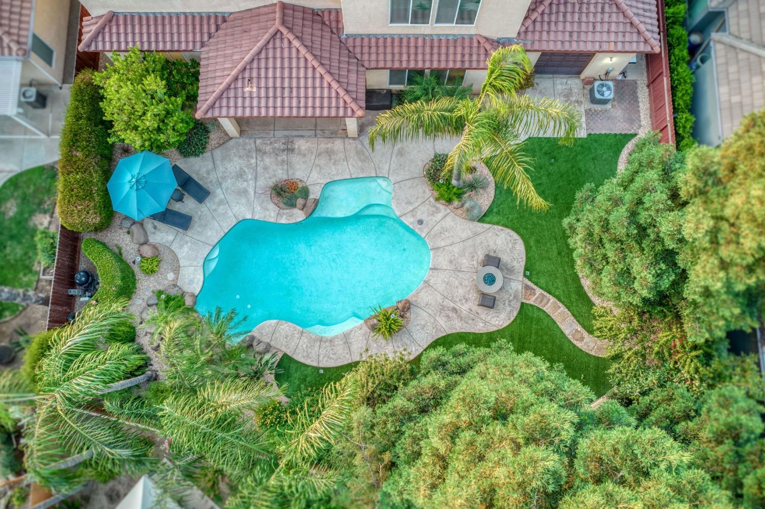 36 W Jordan Avenue