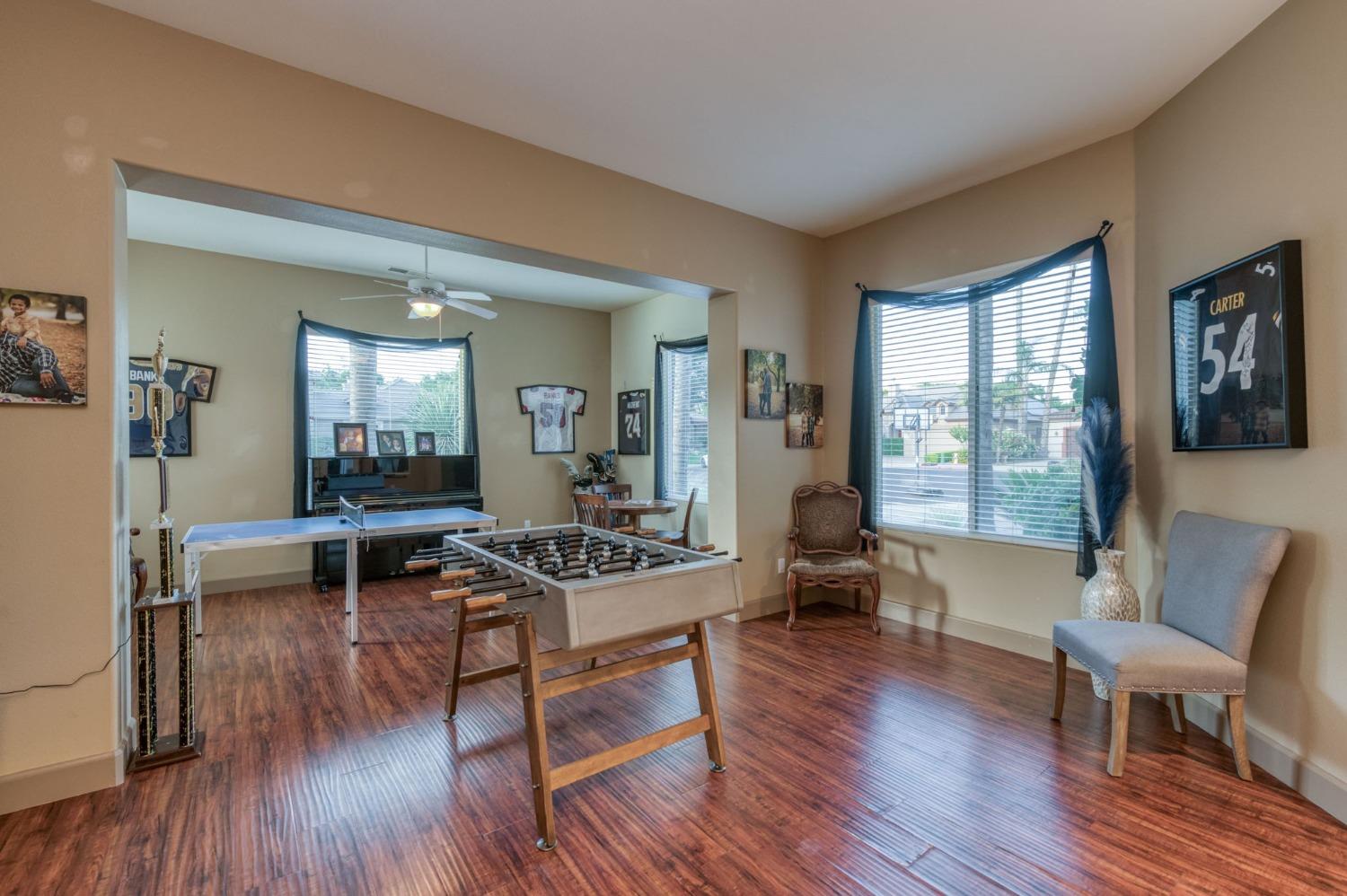 36 W Jordan Avenue
