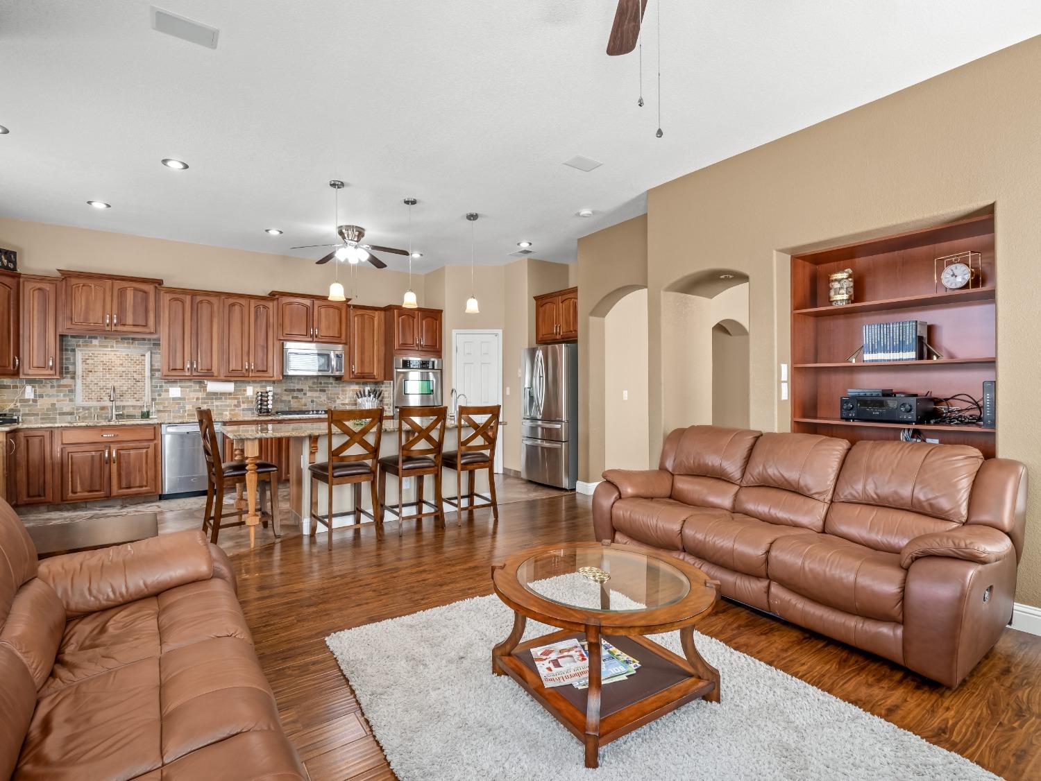 2386 E Brandon Lane