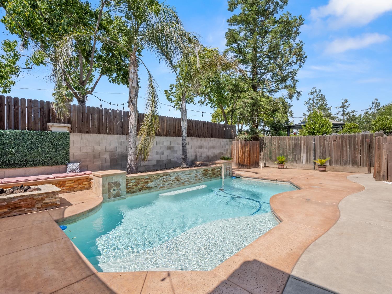 2386 E Brandon Lane