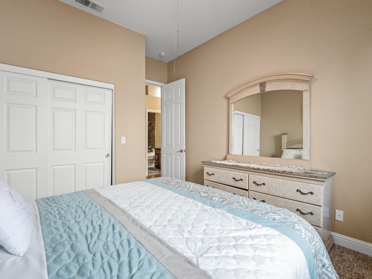 2386 E Brandon Lane