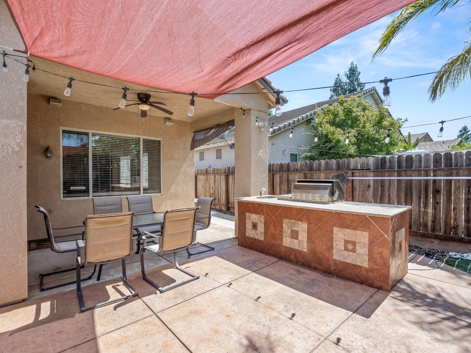 2386 E Brandon Lane