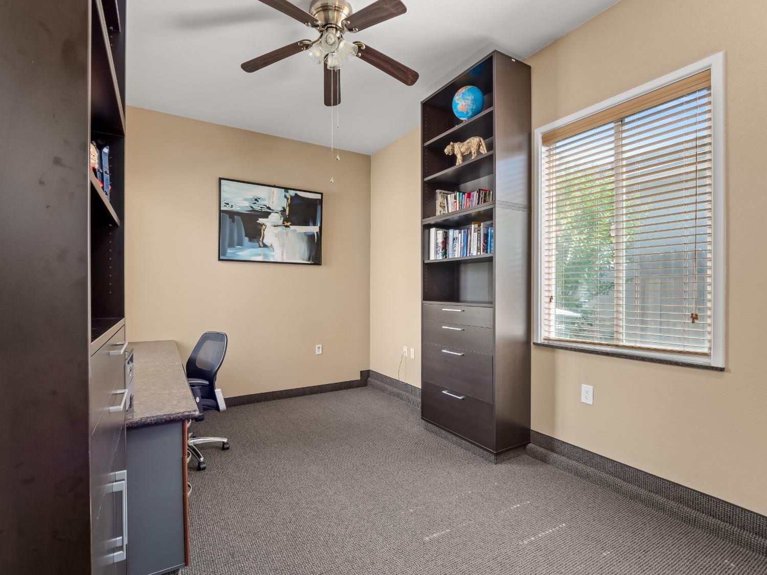 2386 E Brandon Lane
