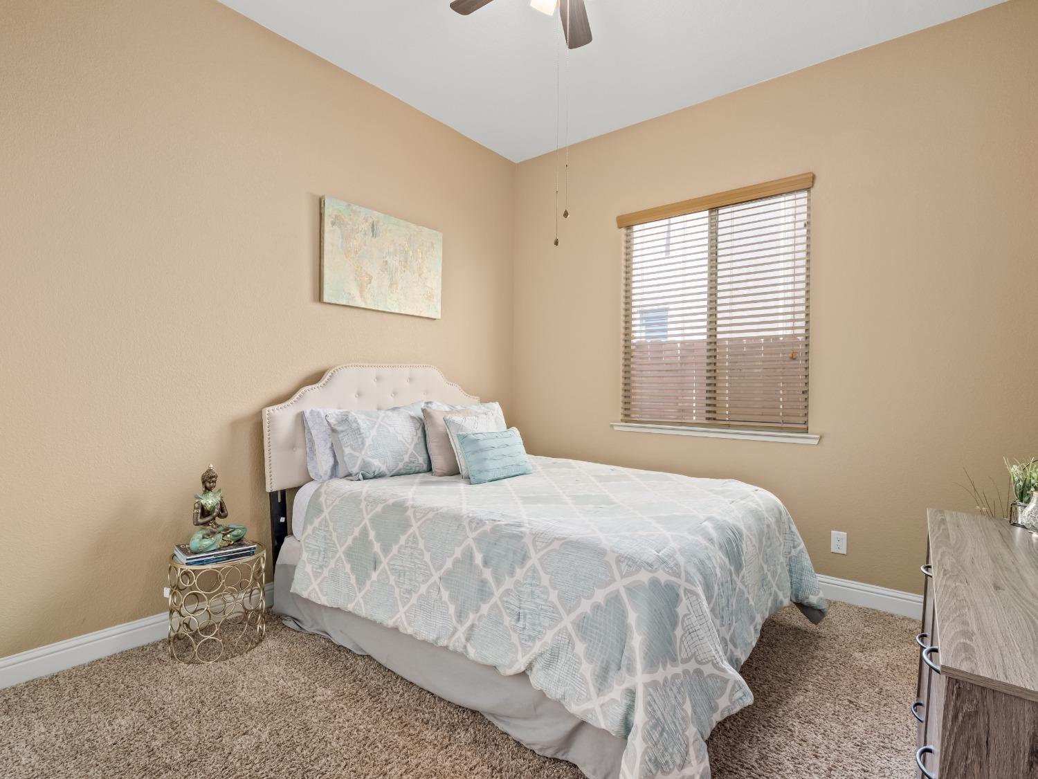 2386 E Brandon Lane