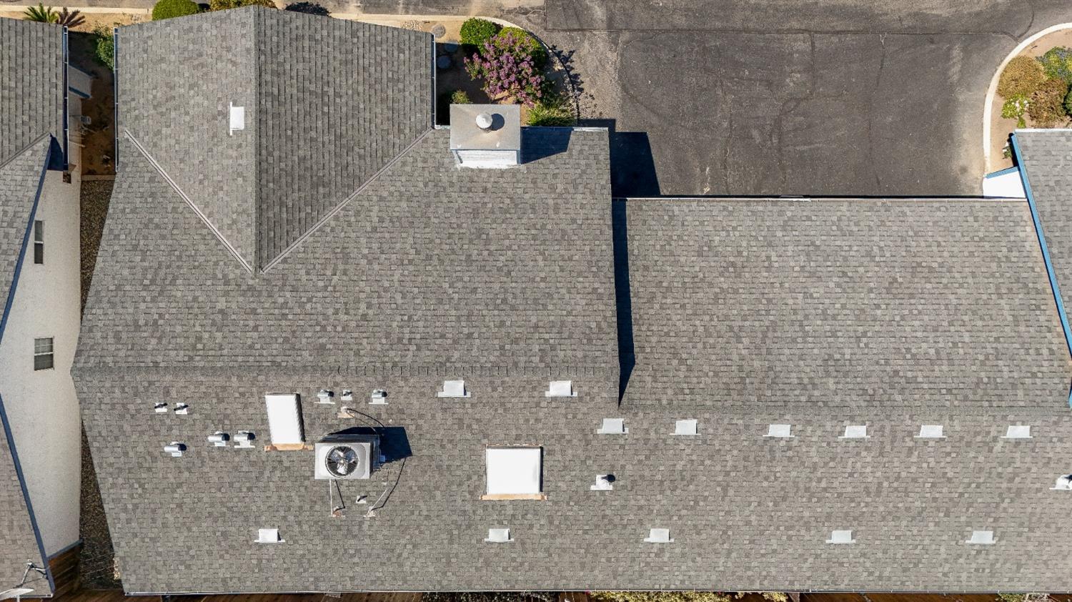 6589 N Maroa Avenue # 115