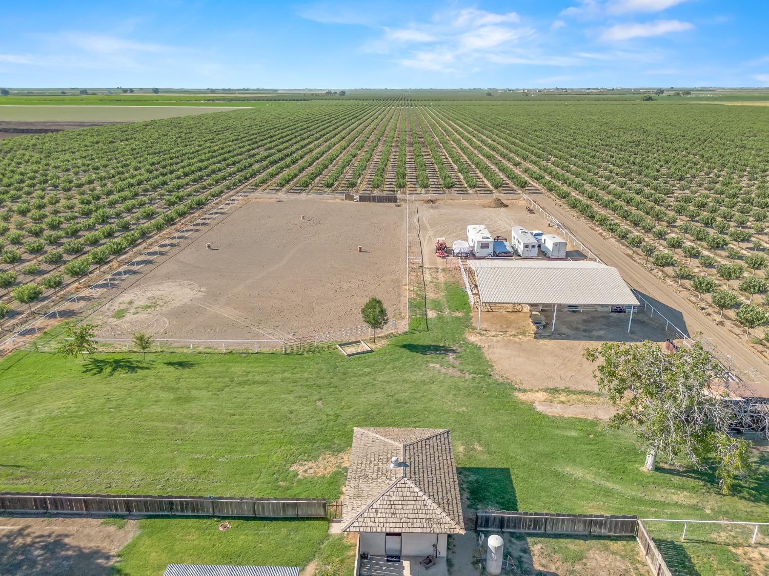 2250 W Mount Whitney Avenue