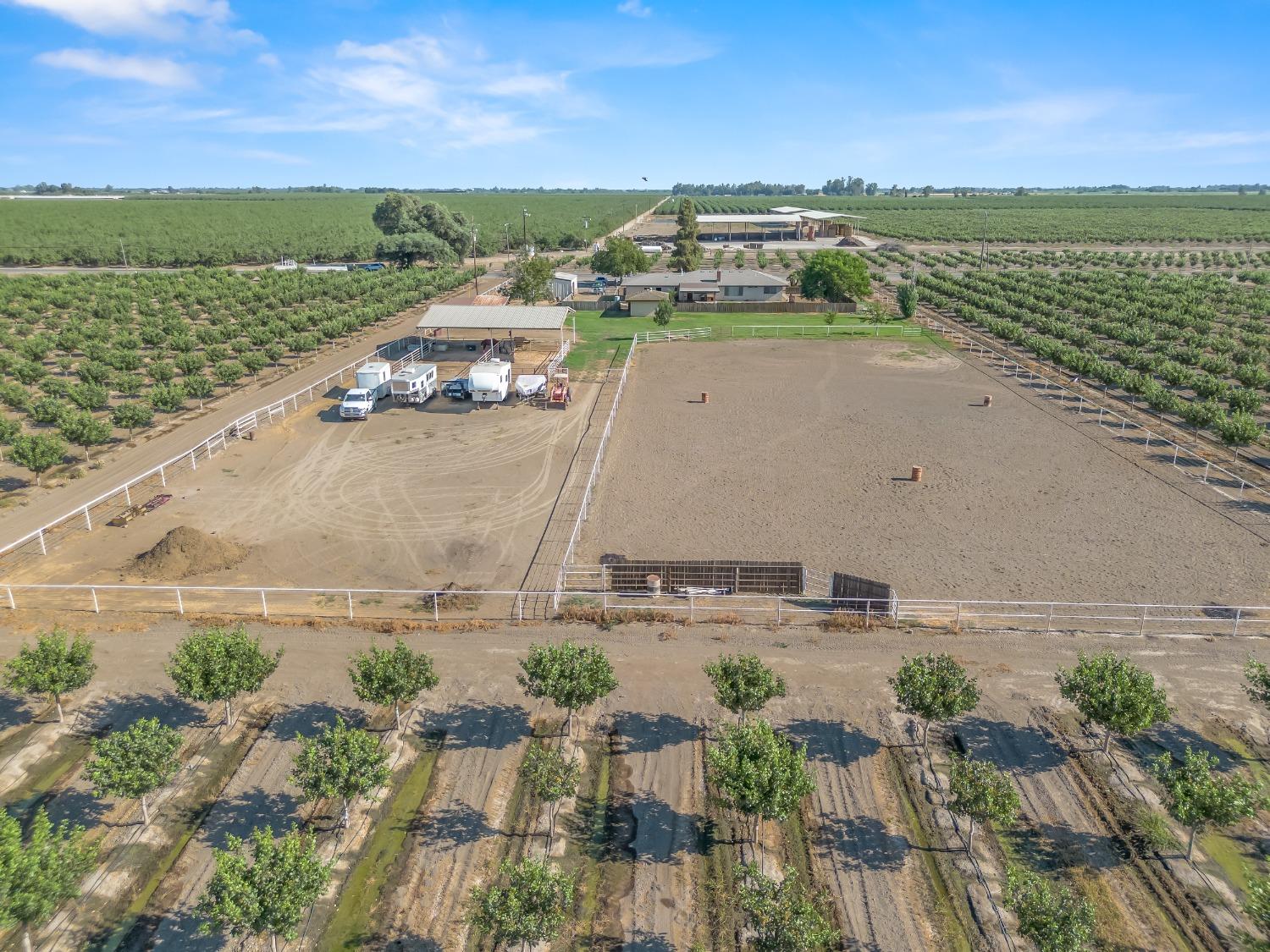 2250 W Mount Whitney Avenue