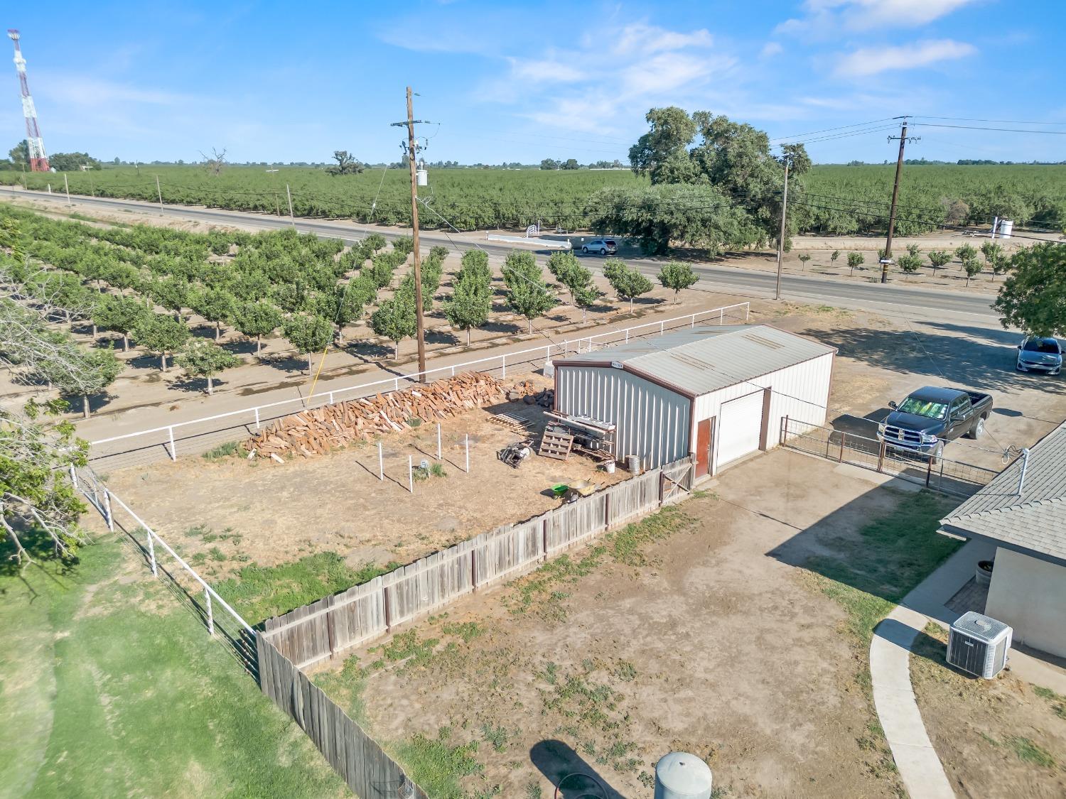 2250 W Mount Whitney Avenue