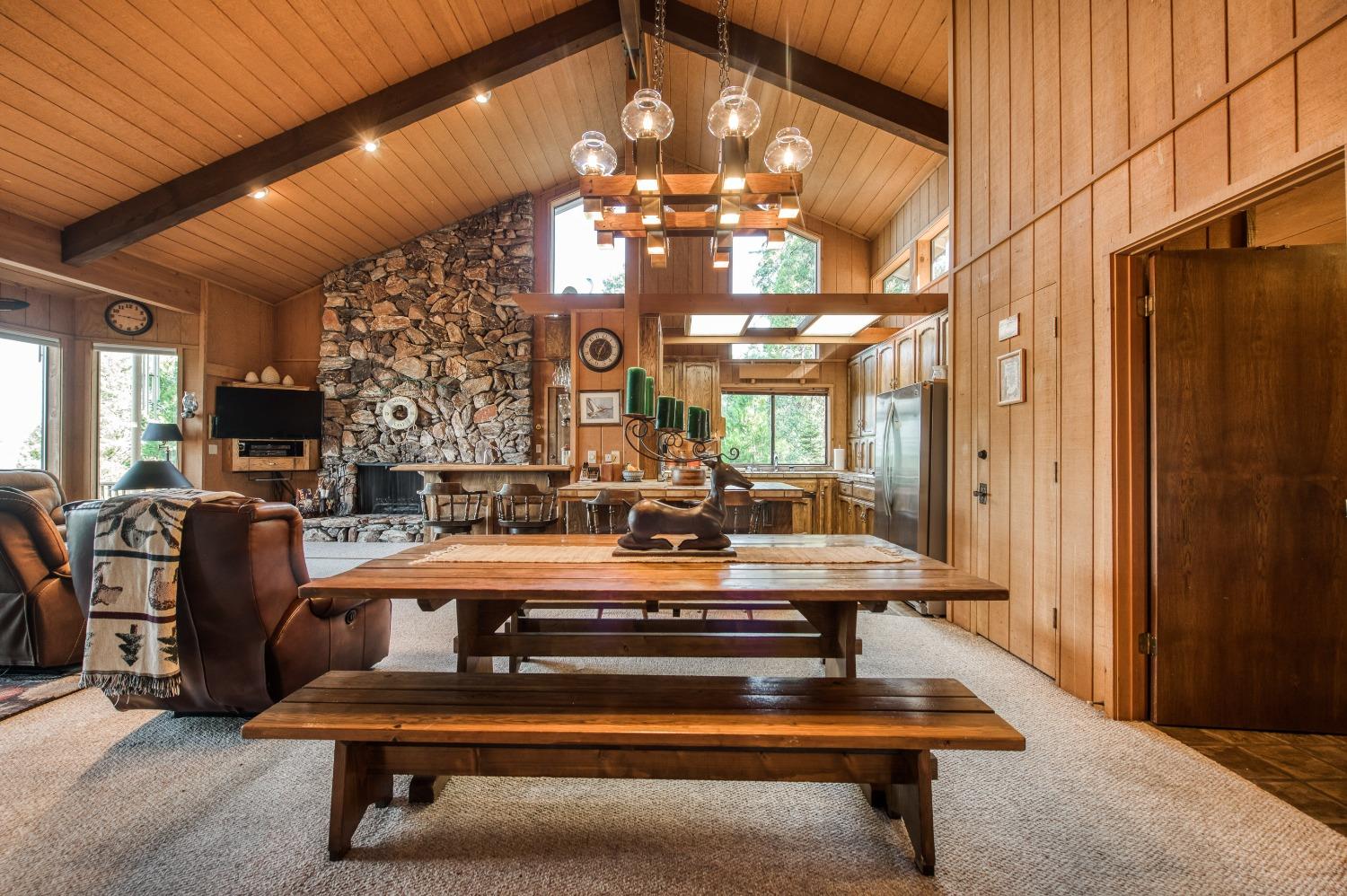 38551 Red Leaf Lane