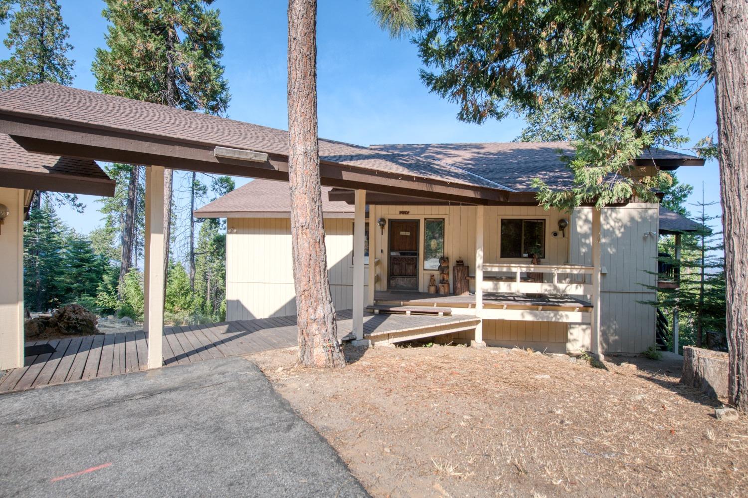 38551 Red Leaf Lane