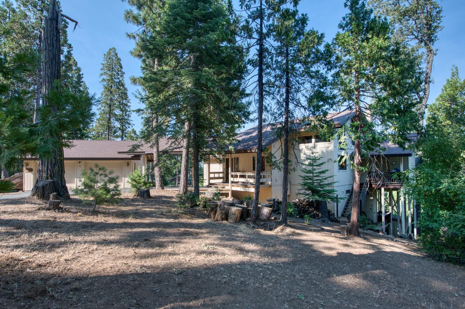 38551 Red Leaf Lane