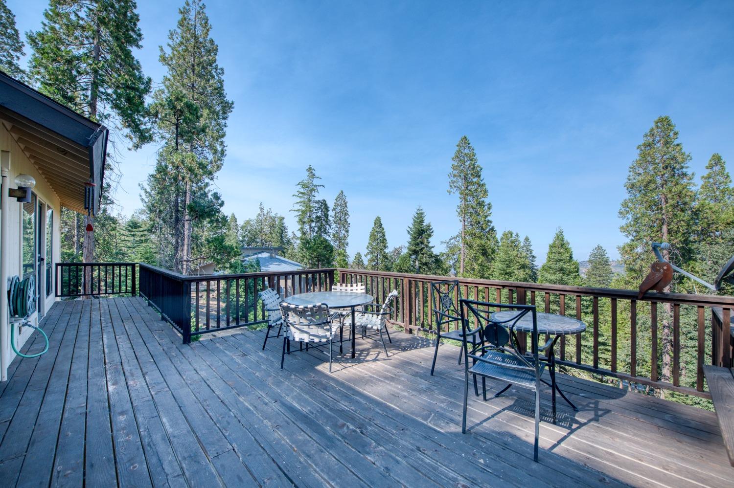 38551 Red Leaf Lane