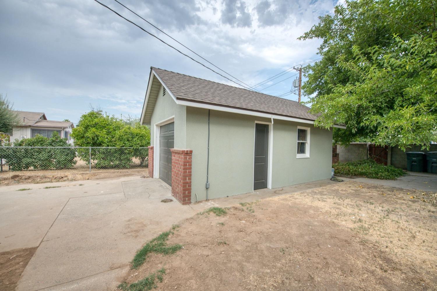 1535 4th Street