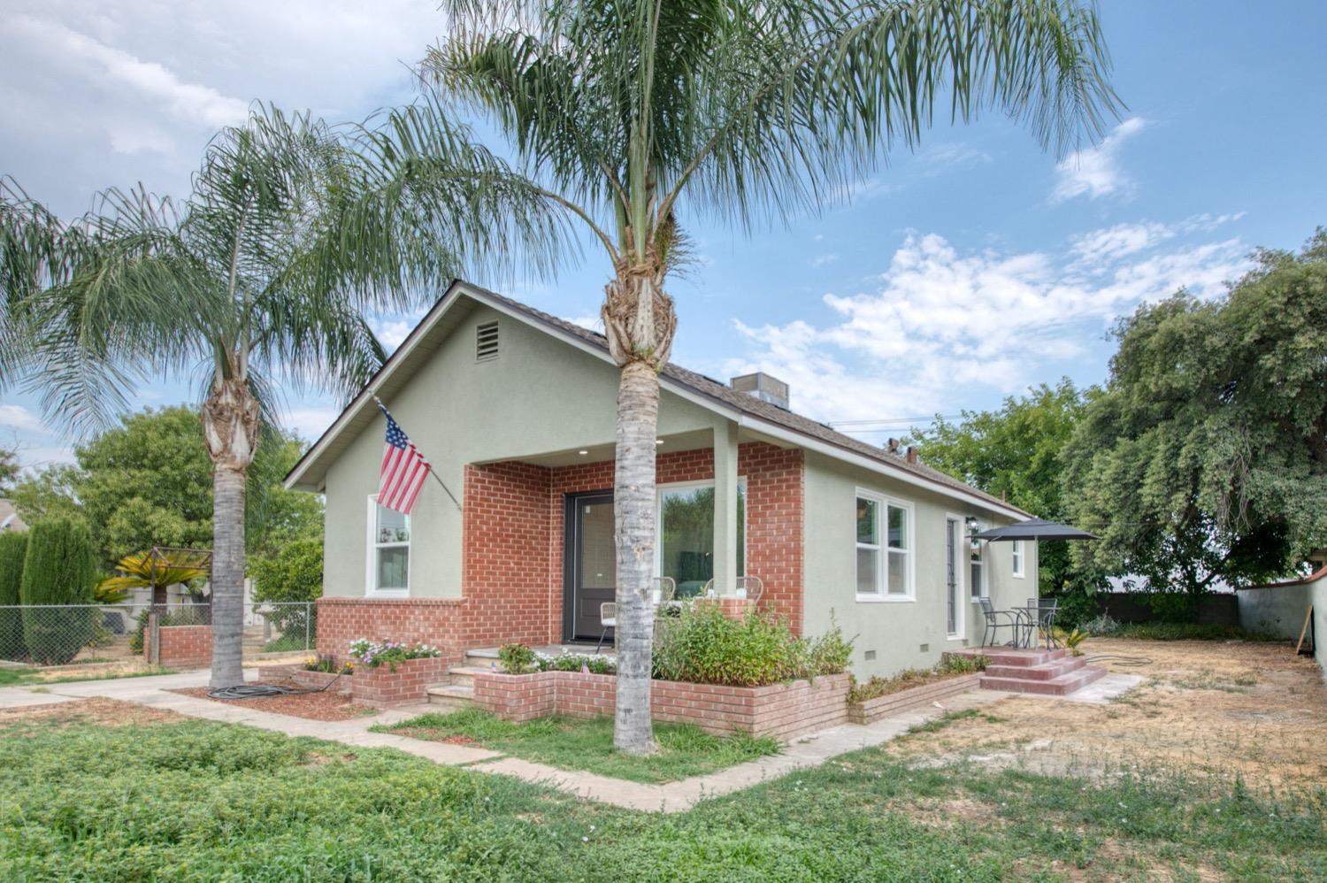 1535 4th Street